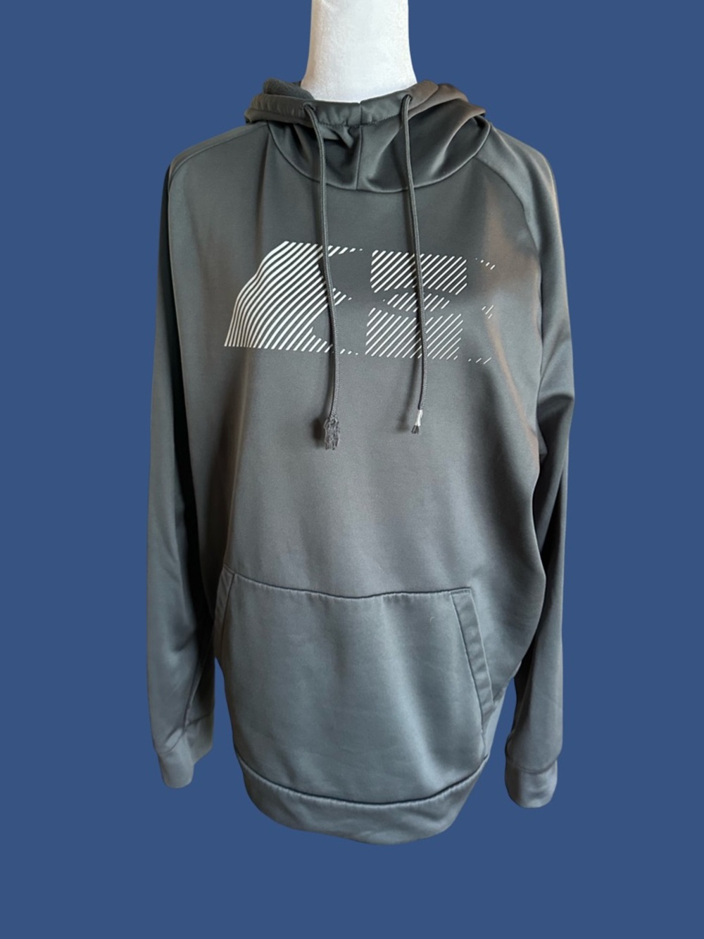 Under Armour Men's Charcoal Gray Pullover Hoodie with White Logo